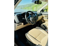 Bild 3: Mitsubishi Outlander 2.2 DID Diamond Bild 3: Mitsubishi Outlander 2.2 DID Diamond