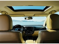 Bild 4: Mitsubishi Outlander 2.2 DID Diamond Bild 4: Mitsubishi Outlander 2.2 DID Diamond