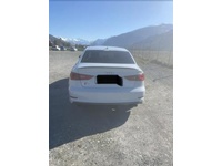Bild 3: Audi S3 Limousine 2.0 T FSI quattro S-Tronic Bild 3: Audi S3 Limousine 2.0 T FSI quattro S-Tronic