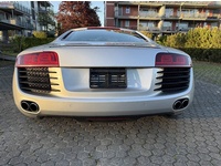 Bild 4: Audi R8 Coupé 4.2 FSI V8 quattro R-Tronic Bild 4: Audi R8 Coupé 4.2 FSI V8 quattro R-Tronic