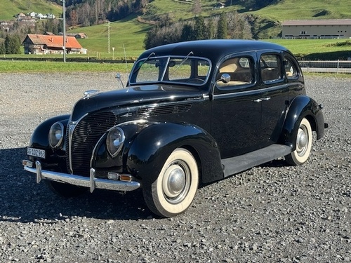 Ford Sedan 81A