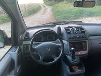 Bild 7: Mercedes-Benz Vito 120 Kombi eL 3.0 V6 CDI Bild 7: Mercedes-Benz Vito 120 Kombi eL 3.0 V6 CDI