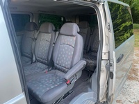 Bild 9: Mercedes-Benz Vito 120 Kombi eL 3.0 V6 CDI Bild 9: Mercedes-Benz Vito 120 Kombi eL 3.0 V6 CDI