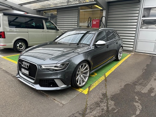 Audi RS6 Avant 4.0 V8 TFSI quattro T-Tronic