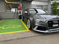 Bild 2: Audi RS6 Avant 4.0 V8 TFSI quattro T-Tronic Bild 2: Audi RS6 Avant 4.0 V8 TFSI quattro T-Tronic
