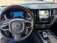 Bild 4: Volvo XC60 2.0 T8 TE Ultimate Dark eAWD Bild 4: Volvo XC60 2.0 T8 TE Ultimate Dark eAWD