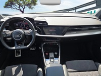 Bild 8: Audi RS3 Sportback 2.5 TFSI quattro S-Tronic