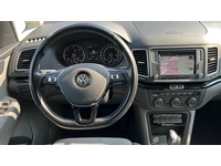 Bild 3: VW Sharan 2.0 TDI SCR Highline DSG 4m Bild 3: VW Sharan 2.0 TDI SCR Highline DSG 4m