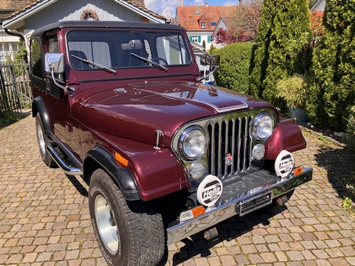 Jeep CJ-7 5.0 V8