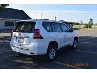 Bild 2: Toyota Land Cruiser 2.8 D 204 Comfort Bild 2: Toyota Land Cruiser 2.8 D 204 Comfort