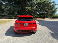 Bild 3: Jaguar E-Pace 2.0 T 200 Chequered Flag AWD Bild 3: Jaguar E-Pace 2.0 T 200 Chequered Flag AWD