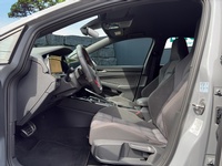 Bild 7: VW Golf VIII 2.0 TSI GTI DSG