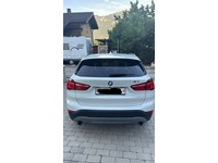 Bild 3: BMW X1 F48 20i xDrive Bild 3: BMW X1 F48 20i xDrive