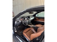 Bild 5: BMW 3er Reihe E93 Cabriolet 335i Bild 5: BMW 3er Reihe E93 Cabriolet 335i
