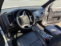 Bild 4: Mitsubishi Outlander 2.4 PHEV Diamond+ Bild 4: Mitsubishi Outlander 2.4 PHEV Diamond+