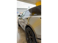 Bild 3: Land Rover Range Rover Velar 2.0 T 300 R-Dynamic HSE Bild 3: Land Rover Range Rover Velar 2.0 T 300 R-Dynamic HSE