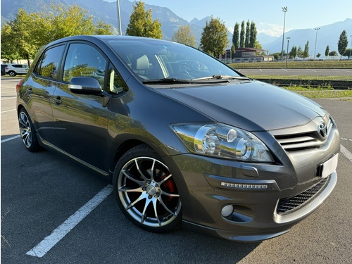 Toyota Auris 1.8 VMa Kompressor K2