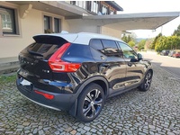 Bild 2: Volvo XC40 2.0 T5 Momentum AWD Bild 2: Volvo XC40 2.0 T5 Momentum AWD