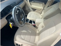 Bild 4: VW Passat Variant 2.0 TDI 170 BlueMT Comfortline Bild 4: VW Passat Variant 2.0 TDI 170 BlueMT Comfortline