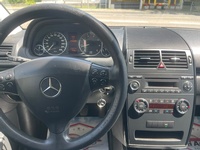 Bild 9: Mercedes-Benz A-Klasse W169 A 180 BlueEF Classic Bild 9: Mercedes-Benz A-Klasse W169 A 180 BlueEF Classic