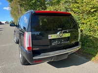 Bild 3: Cadillac Escalade 6.2 V8 Sport Luxury Bild 3: Cadillac Escalade 6.2 V8 Sport Luxury