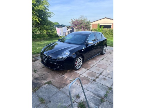 Alfa Romeo Giulietta 1750 TBi Quadrifoglio Verde