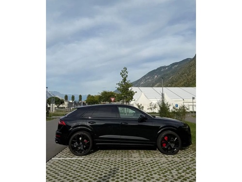 Audi RS Q8 SUV 4.0 V8 TFSI quattro T-Tronic