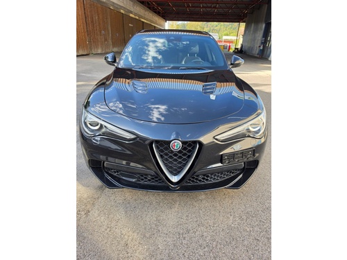 Alfa Romeo Stelvio 2.9 V6 Biturbo Q4 Quadrifoglio