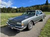 Bild 2: Chevrolet Caprice 5.0 V8 Brougham Sedan Bild 2: Chevrolet Caprice 5.0 V8 Brougham Sedan