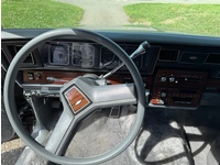 Bild 5: Chevrolet Caprice 5.0 V8 Brougham Sedan Bild 5: Chevrolet Caprice 5.0 V8 Brougham Sedan
