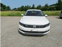 Bild 2: VW Passat 2.0 TDI 190 SCR Comfl. DSG 4m