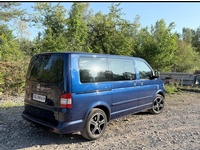 Bild 3: VW T5 Multivan 2.5 TDI 131 Highline 4motion Bild 3: VW T5 Multivan 2.5 TDI 131 Highline 4motion
