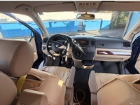Bild 4: VW T5 Multivan 2.5 TDI 131 Highline 4motion Bild 4: VW T5 Multivan 2.5 TDI 131 Highline 4motion
