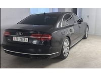 Bild 2: Audi A8 4.2 V8 TDI quat. T-Tronic LWB