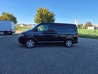 Bild 3: VW T5 Multivan 2.0 TDI 180 Highline DSG 4m Bild 3: VW T5 Multivan 2.0 TDI 180 Highline DSG 4m