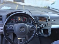 Bild 5: VW T5 Multivan 2.0 TDI 180 Highline DSG 4m Bild 5: VW T5 Multivan 2.0 TDI 180 Highline DSG 4m