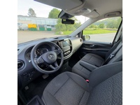 Bild 8: Mercedes-Benz Vito 116 CDI Lang Tourer 4Matic