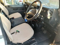 Bild 5: Land Rover Defender 110 Bild 5: Land Rover Defender 110